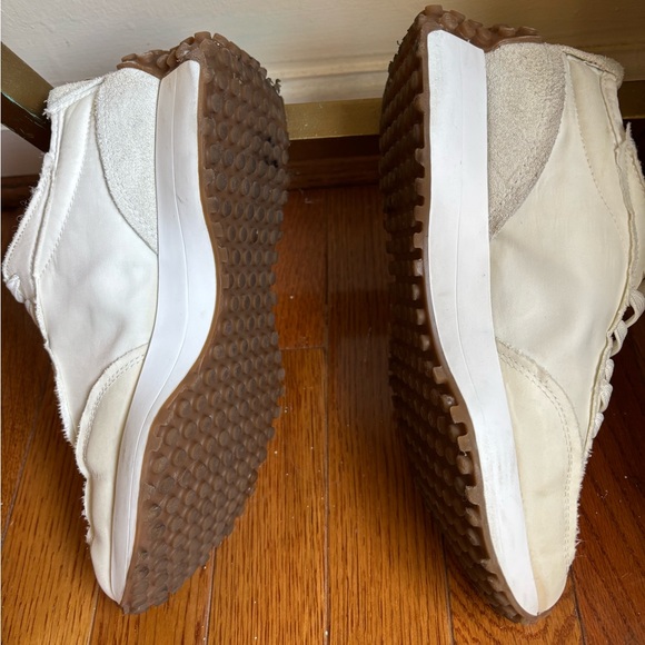 Steve Madden Cream and Tan Athletic Shoes - Picture 10 of 11